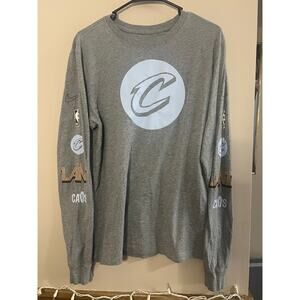 Nike Cleveland Cavs Long Sleeve Shirt